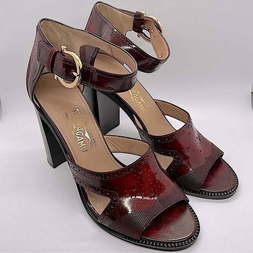 Salvatore Ferragamo Naula cherry Leather Gancini Buckle Heel Sandals Womens 5